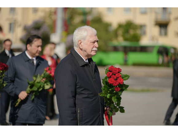 Грызлов Монумент Победы 1