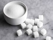 В Беларуси отрегулируют цены на сахар. В первую очередь — на "дешевый" российский