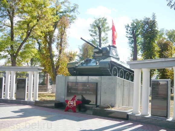 09 В Крыму помнят о Великой Победе