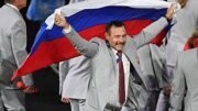Наградить орденом Дружбы белоруса Андрея Фомочкина, нёсшего флаг России на Паралимпиаде