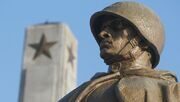 Война с памятниками: как польские правящие реагируют на слово из Москвы