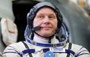 Космонавт Олег Новицкий и астронавт ЕКА Том Песке вернулись на Землю