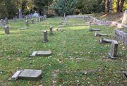 В Польше вандалы изуродовали 21 могилу красноармейцев