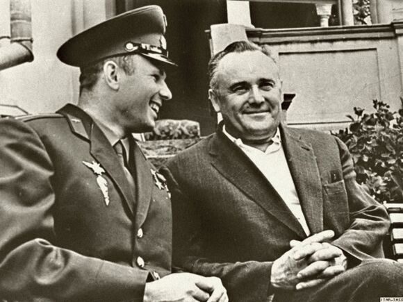 04-07 Гагарин и Королёв