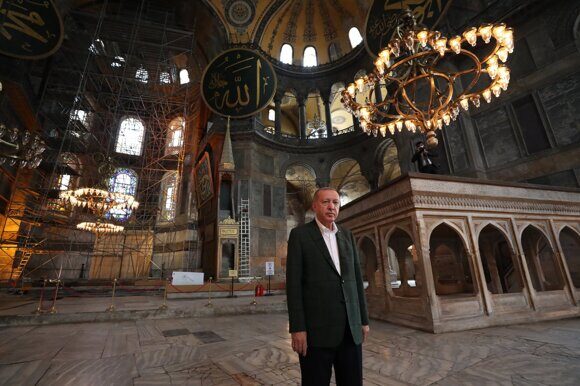 Эрдоган в соборе Святой Софии