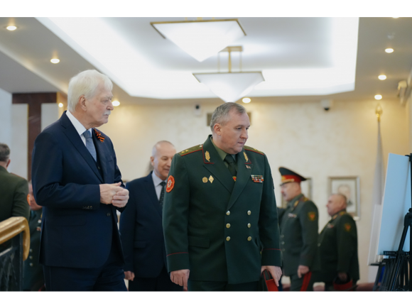 Выставка ТАСС 80 лет Победы 8