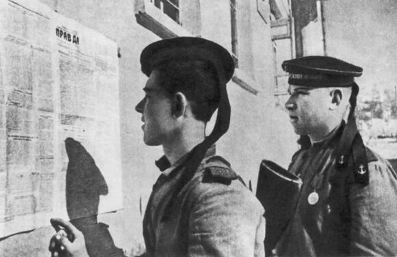 «Правда» в освобождённом Севастополе. Май 1944 г.