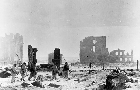 Stalingrad_winter_43