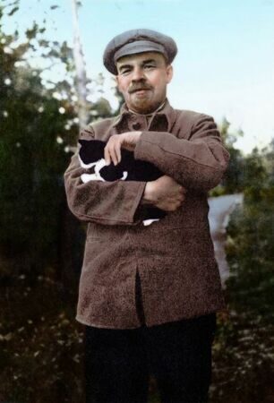 В.И. Ленин с котом, 1922 год