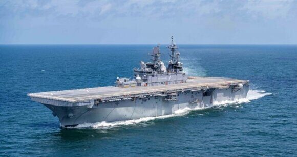 корабль Триполи ВМС США
