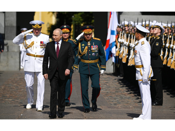 Путин и парад ВМФ