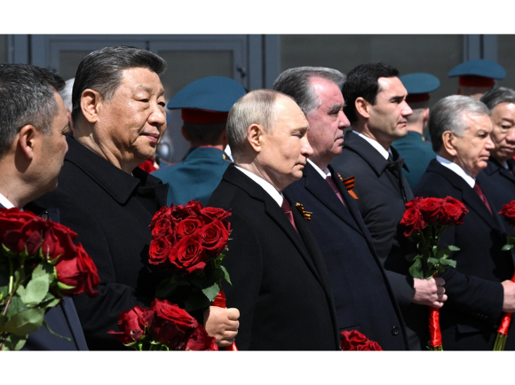 Возложение 9 мая 4